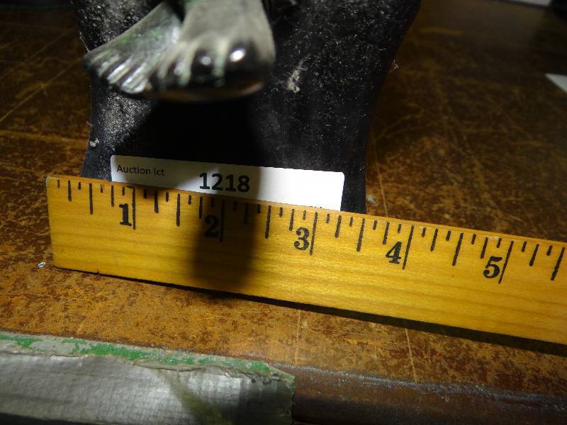 lot 1218 image: Bronze Statue Of Baby Angle Heavy.