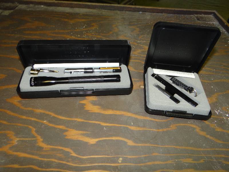 lot 1242 image: 2 New Mag Lite In Case.
