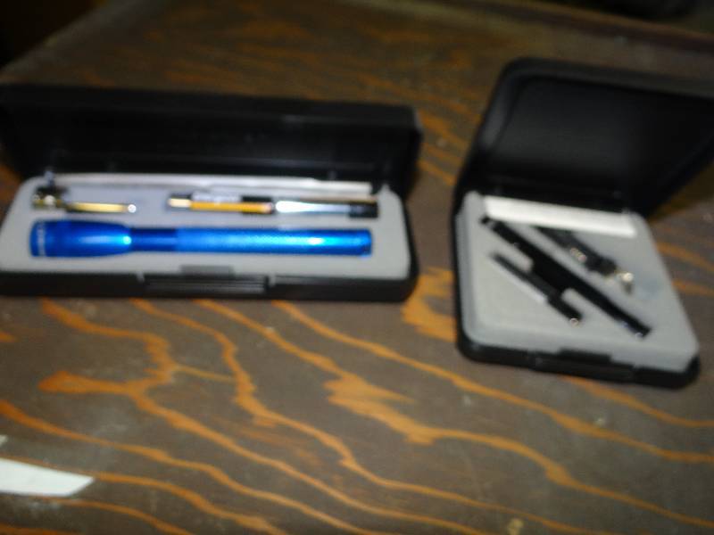 lot 1248 image: 2 New Mag Lite In Case.