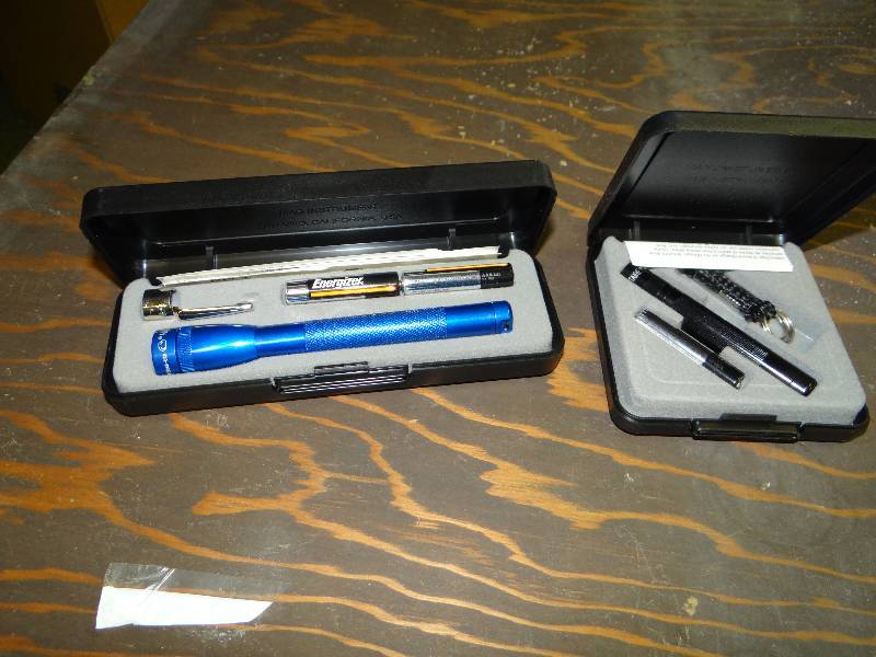 lot 1249 image: 2 New Mag Lite In Case.
