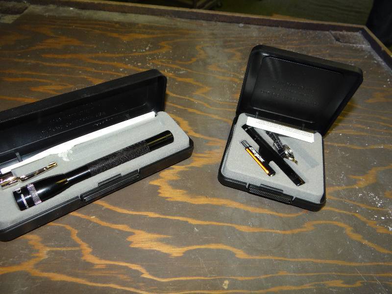 lot 1257 image: 2 New Mag Lite In Case.