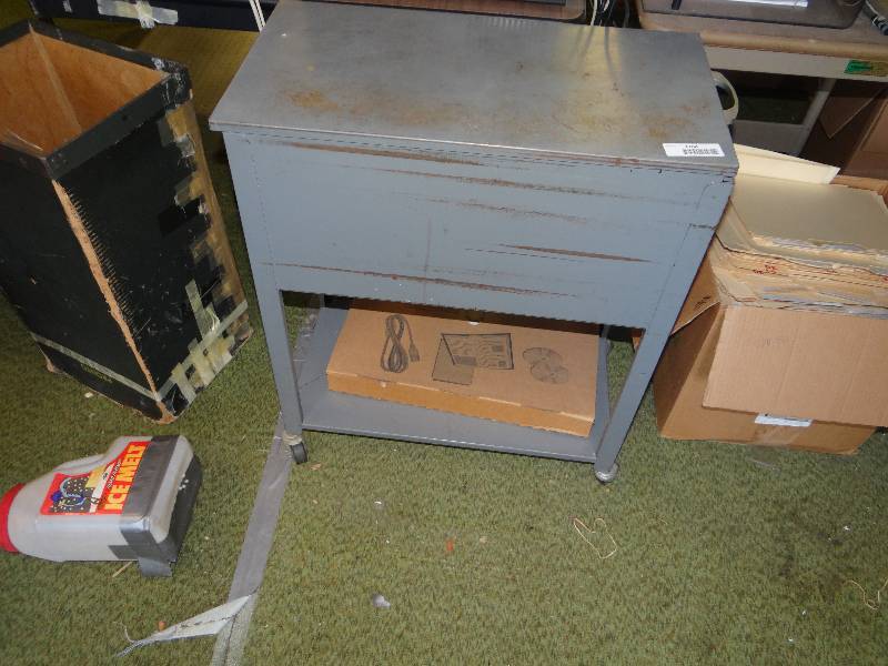 lot 1268 image: Filer On Wheels.