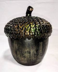 lot 15789 image: Vintage Funky Charm Acorn Secret Box - Striking IridescentPewter Color Perfect for Jewelery, Sweets, Keys & More