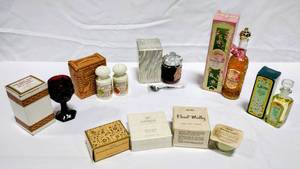 lot 15807 image: Lot of 9 Vintage Avon Items - Salt & Pepper Shakers, Candles and More