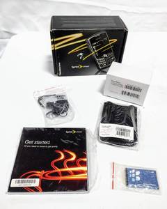 lot 15811 image: Genuine Original BlackBerry Curve 8300 Accessories - Battery, Charger, Stereo Headset & Pocket (Phone Not Included)