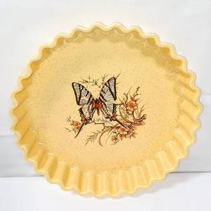lot 15822 image: Vintage Treasure Craft 10 Monarch Butterfly Ceramic Pie Plate Bakeware, Made in the USA - No Chips or Cracks