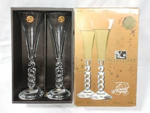 lot 15842 image: Cristal d��Arques 2000 Millenium Champagne Flute Set, Made in France 1998 - in Original Box