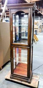 lot 15923 image: Vintage Jasper Cabinet Company 2 Door Lighted Display Cabinet - Model # 555 Olde Frwd - 6 ft Tall x 13.5 D x 24 W