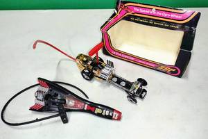 lot 104 image: Lot of 2 Vintage Kenner SSP (Super Sonic Power) 1971 Rip Cord Racers Rail Bird & Black Jack
