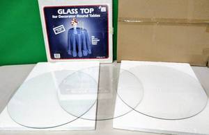 lot 16000 image: Lot of 3 - 20 Inch Round Glass Table Top