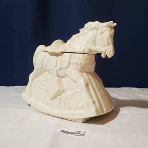 lot 2007 image: Vintage McCoy Horse Cookie Jar