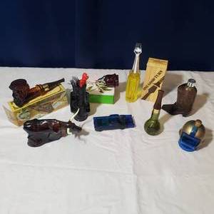 lot 2014 image: Avon Collectibles Lot