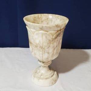 lot 2034 image: Large Vase - Made in Italy
