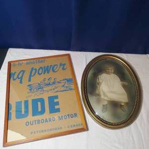 lot 2094 image: Oval Picture and Frame