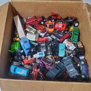 lot 2096 image: Toy Cars Lot