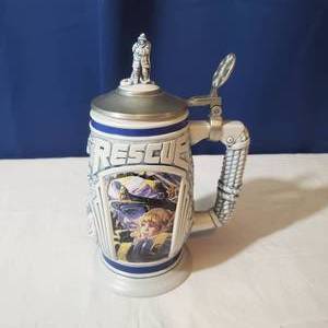 lot 2123 image: Collectible Beer Stein - Tribute to Rescue Workers