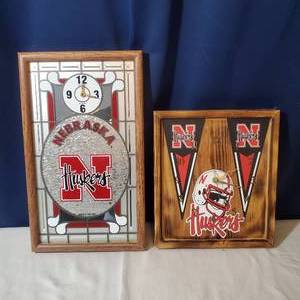 lot 2196 image: Nebraska Huskers Clocks
