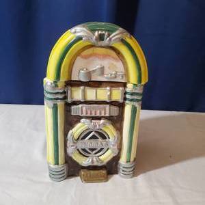 lot 2207 image: Ceramic Jukebox Cookie Jar