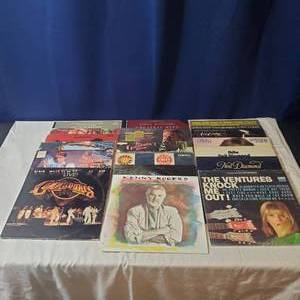 lot 2167 image: Vintage Vinyl Records Bundle 2