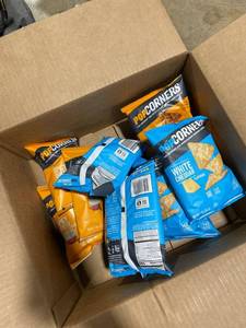 lot 1562 image: 12 Pack Case - PopCorners Popped Chips, Spicy QuesoWhite Cheddar