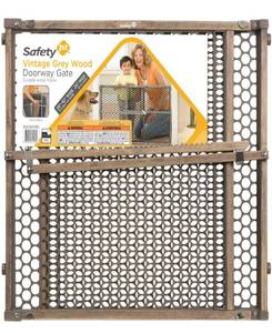 lot 3092 image: Safety 1st - Vintage Grey Wood Doorway Security Gate - Brown