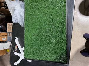 lot 4090 image: Deluxe 3-Piece Dog Relief System