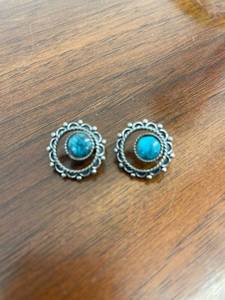 lot 7025 image: sancrest clip on earrings turquoise