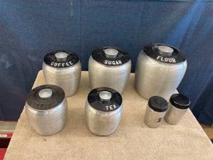 lot 44616 image: spun aluminum canister set