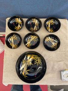 lot 44635 image: 7 wood bowl set