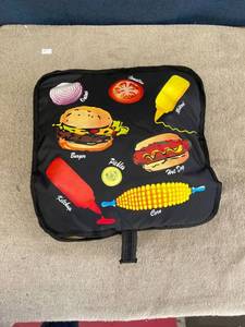 lot 44640 image: Insulated food container