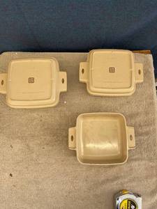lot 44651 image: 3 littonware containers
