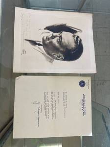 lot 44661 image: signed Hoover picture & letter