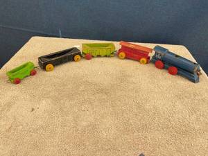 lot 44668 image: vintage wood train