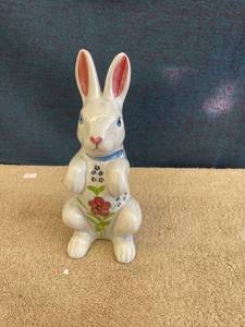 lot 44685 image: blue & white rabbit