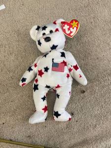 lot 44711 image: 1997 beanie baby