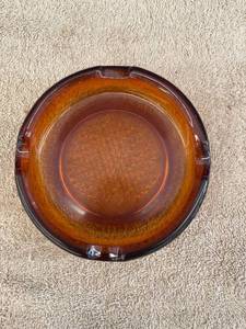 lot 44756 image: cigar ashtray