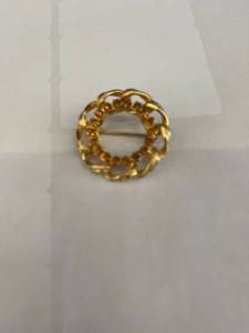 lot 44764 image: Brooch