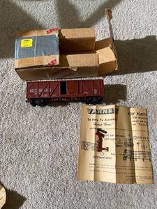 lot 44812 image: Varney sea board car HO