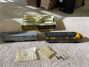 lot 44813 image: Varney locomotive kit
