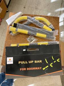 lot 44836 image: pull up bar