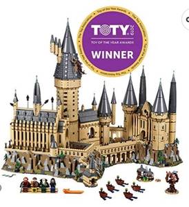 lot 174 image: LEGO Harry Potter Hogwarts Castle 71043 - Castle Model Building Kit with Harry Potter Figures Gryffindor, Hufflepuff and More (6,020 Pieces)