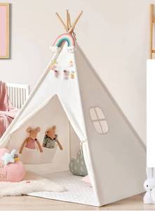 lot 202 image: tiny land tent