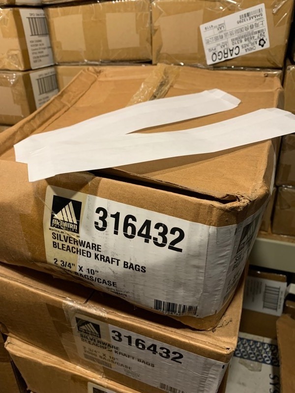 lot 110 image: 2 New Boxes of 4000 Total McNairn Silverware Bleached Kraft Bags 2-34x10