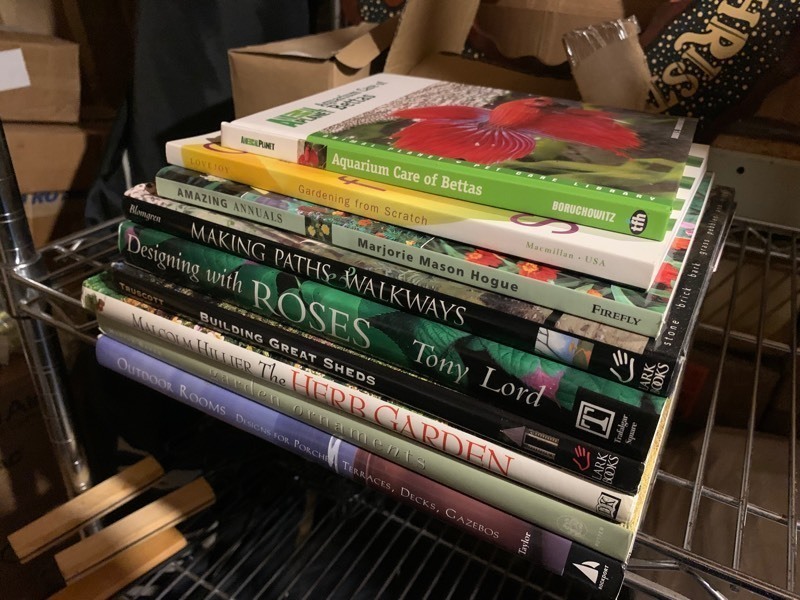 lot 206 image: 9pc Gardening Nature Herb Book Bundle