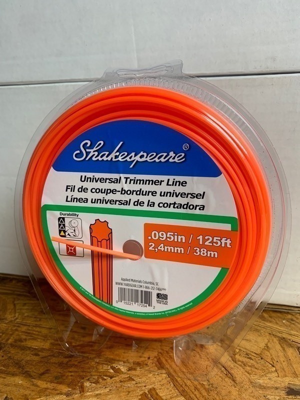 lot 250 image: 1 New Role of Shakespeare Universal Trimmer Line .095 125ft