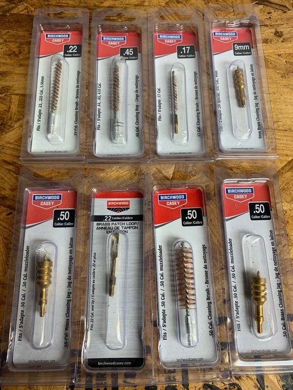 lot 333 image: New Bundle of 8 Birchwood Casey Gun Cleaning Tools (A)