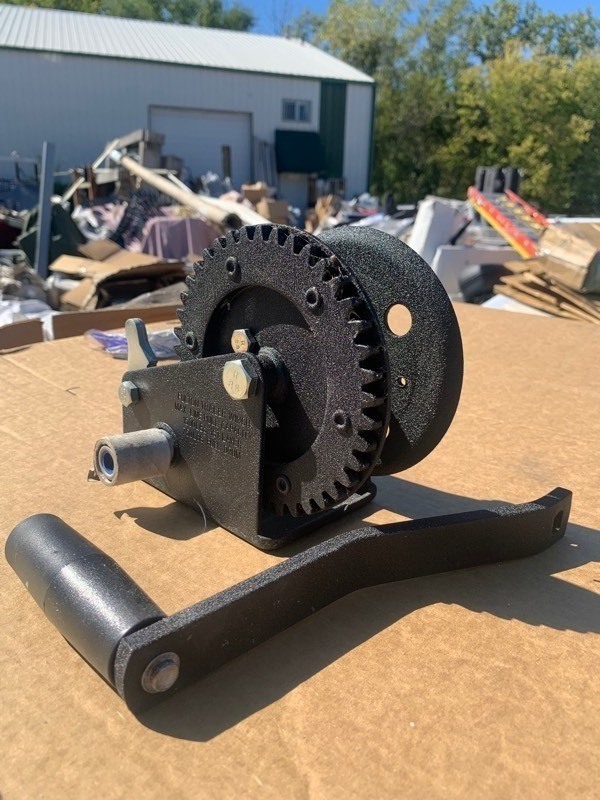 lot 361 image: New Fulton Trailer Winch w Crank