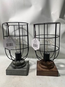 lot 5 image: 2 Rustic Wooden Wire Styled Decorative 11 Lights