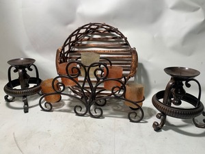 lot 8 image: Rustic Decorative Candle Holder Bundle