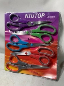 lot 17 image: New 5-Pack of 8 Color Niutop Scissors